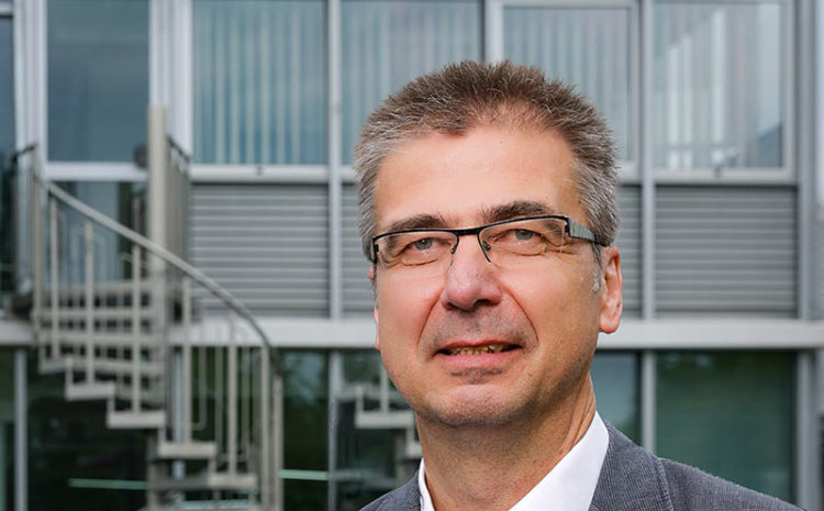 Jörg Bischoff